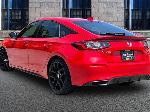 Used 2024 Honda Civic Sport image 10