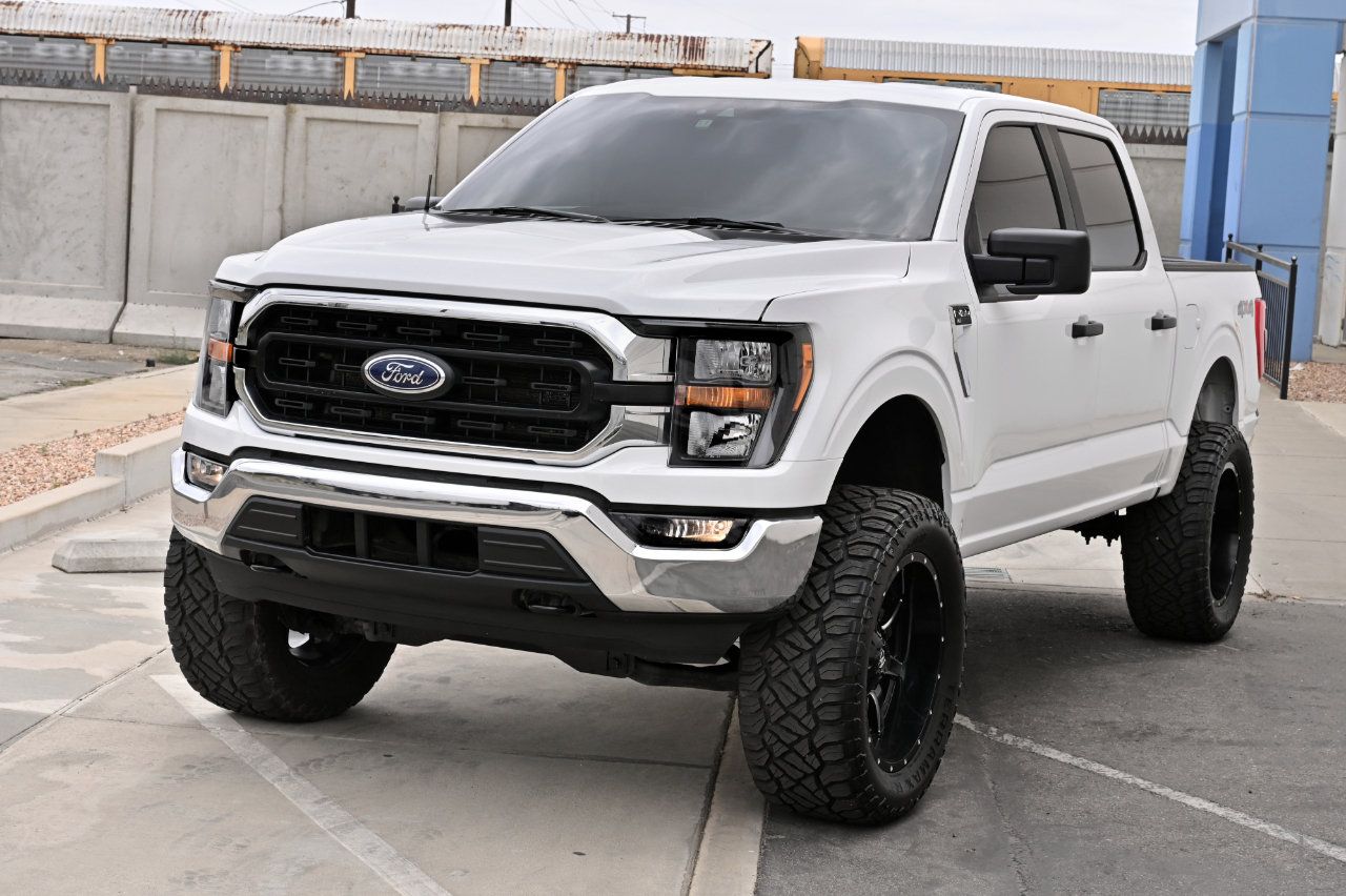 Used 2023 Ford F150 XLT w/ Trailer Tow Package AWD/4WD image 3