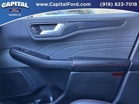 Certified 2025 Ford Escape ST-Line Elite w/ Tech Pack #1 image 25