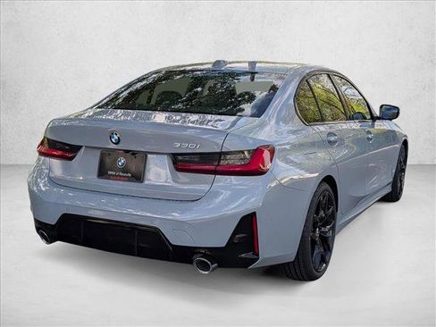 New 2026 BMW 330i Sedan w/ M Sport Package image 4