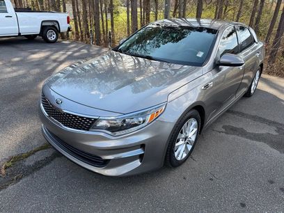 Used 2018 Kia Optima EX