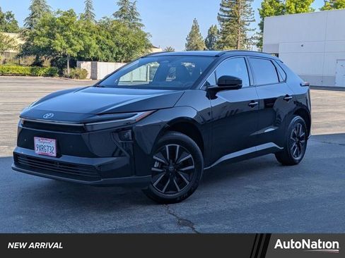 Used 2026 Toyota bZ FWD image 1