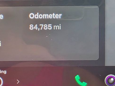 Used 2021 Tesla Model Y 2WD image 15