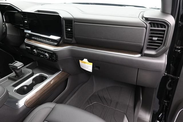 New 2026 Chevrolet Silverado 1500 RST w/ RST All Star Premium Package AWD/4WD image 31