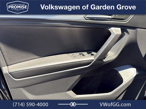 Used 2022 Volkswagen Tiguan S FWD image 12