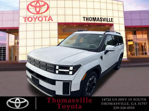 Used 2025 Hyundai Santa Fe SEL AWD/4WD image 1