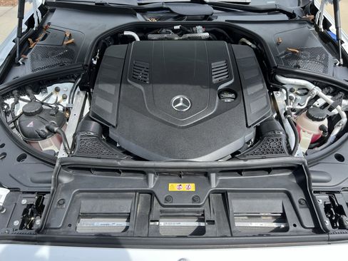 Certified 2025 Mercedes-Benz S 580 4MATIC Sedan image 36
