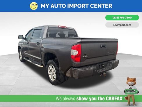 Used 2019 Toyota Tundra SR5 w/ Convenience Package image 4