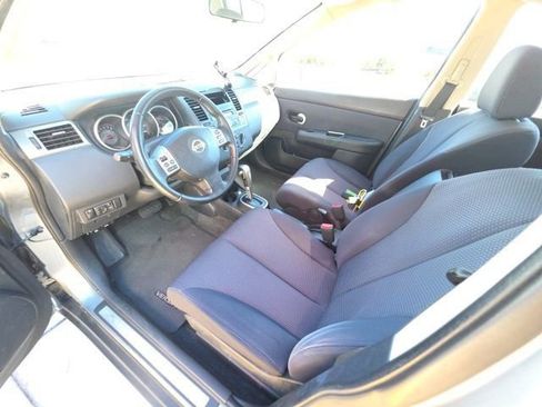 Used 2008 Nissan Versa SL w/ Convenience Pkg image 12