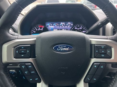 Used 2020 Ford F250 Lariat image 24