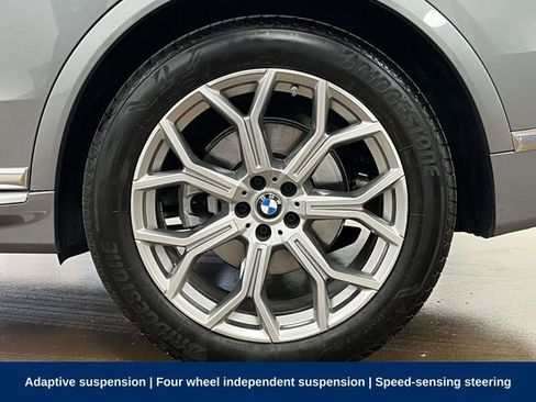 Used 2025 BMW X7 xDrive40i w/ Premium Package AWD/4WD image 14