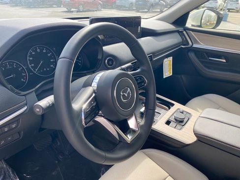 New 2026 MAZDA CX-90 3.3 Turbo w/ Preferred Package AWD/4WD image 21