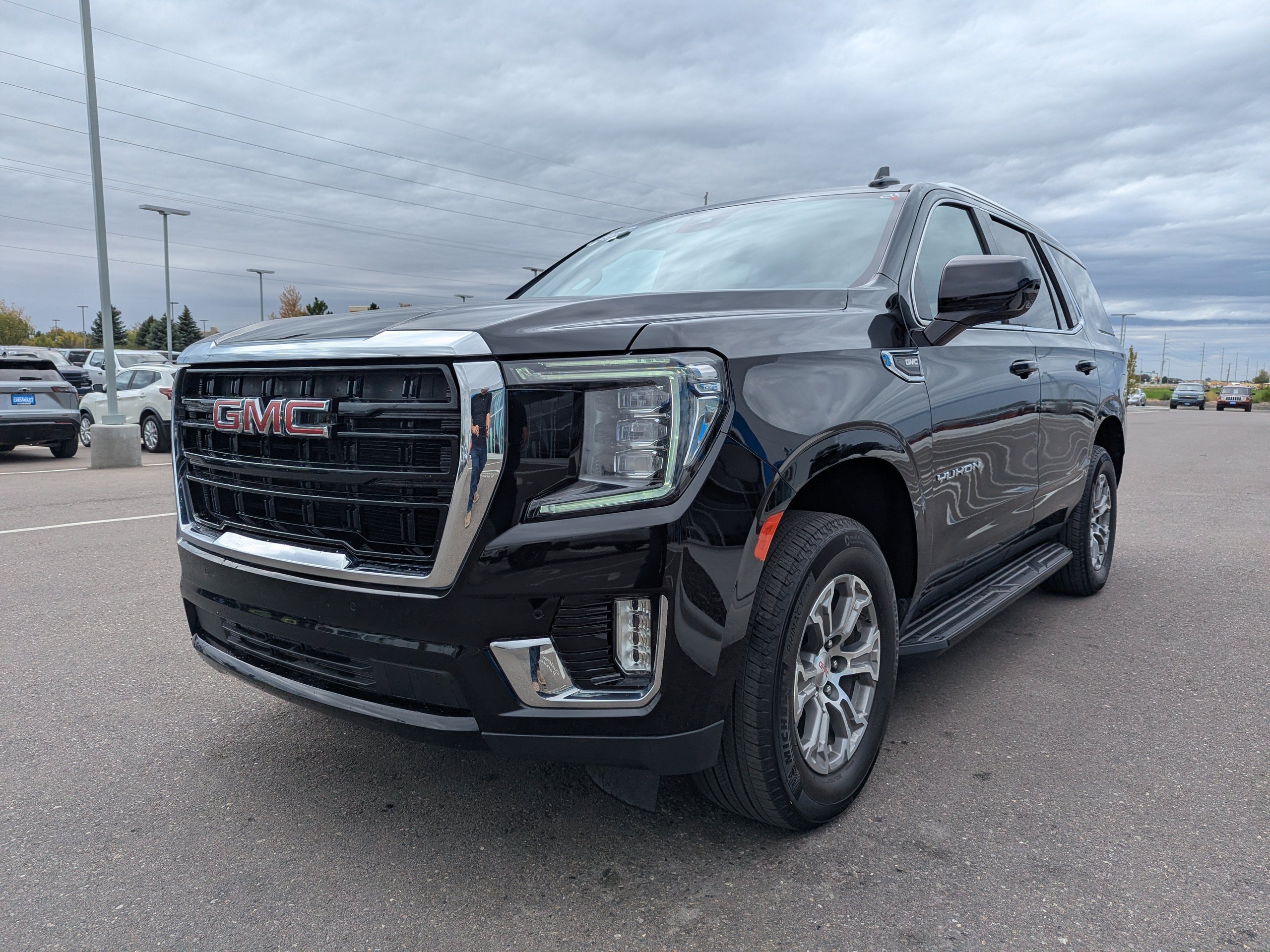 Certified 2023 GMC Yukon SLE w/ Gmc Pro Safety Plus Package AWD/4WD image 7