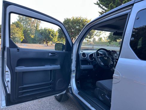 Used 2008 Honda Element EX image 24