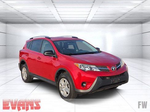 Used 2015 Toyota RAV4 LE AWD/4WD image 1
