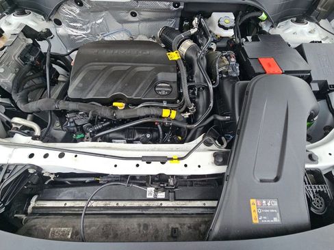 Used 2024 Chevrolet Trax LS image 6