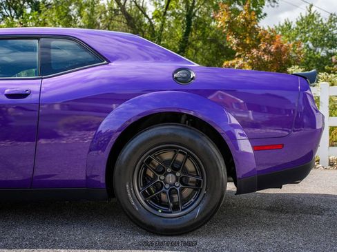 Used 2023 Dodge Challenger SRT Hellcat Redeye image 5