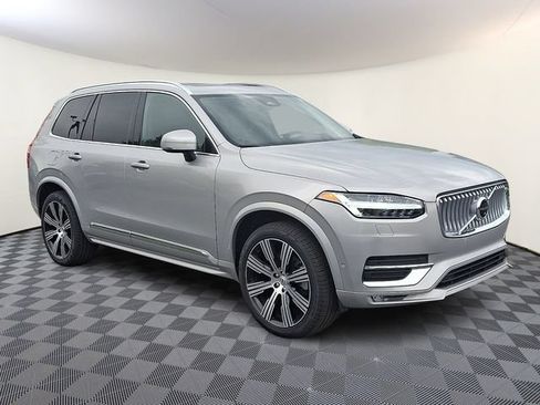 Used 2023 Volvo XC90 B6 Ultimate w/ Protection Package Premier AWD/4WD image 1