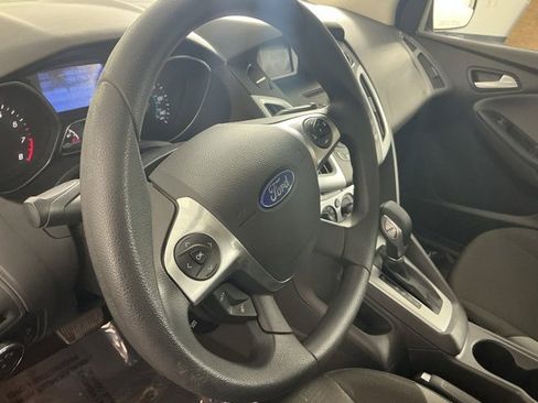 Used 2014 Ford Focus SE image 33