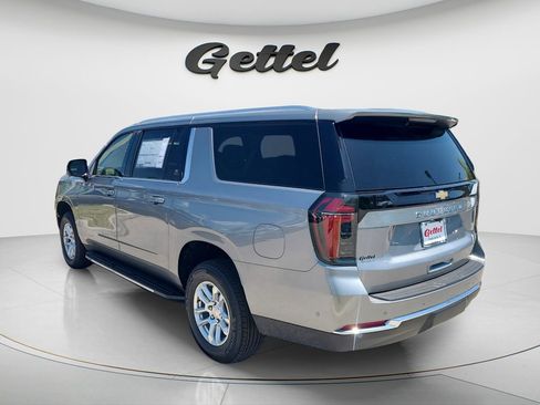 New 2026 Chevrolet Suburban LS AWD/4WD image 7