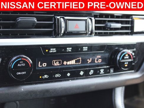 Certified 2024 Nissan Pathfinder SV image 38