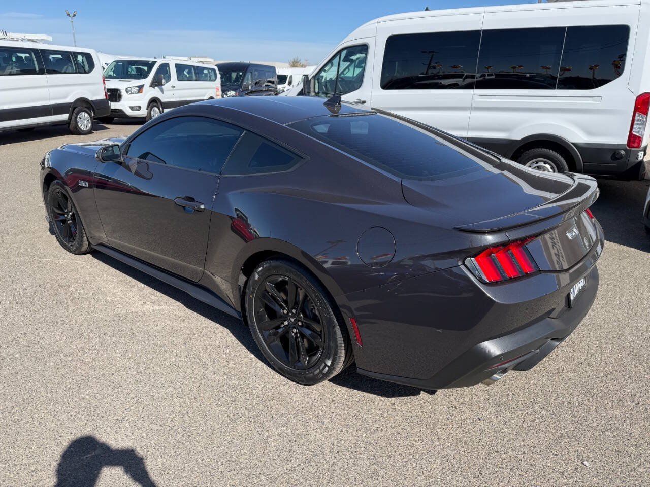 Used 2024 Ford Mustang GT RWD image 9