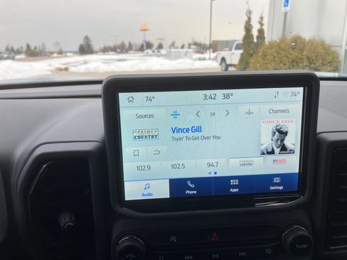 Used 2023 Ford Bronco Sport Outer Banks image 18