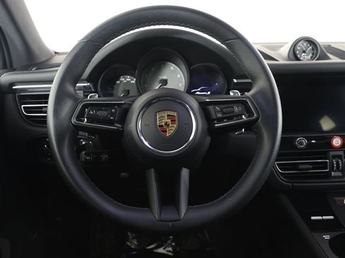 Certified 2023 Porsche Macan S AWD/4WD image 12