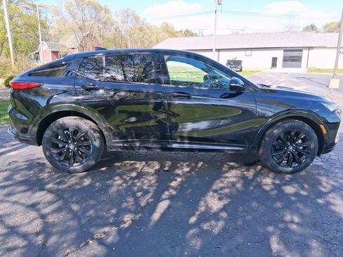 Used 2024 Buick Envista Sport Touring w/ Convenience I Package FWD image 6