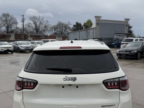 Used 2018 Jeep Compass Sport image 6