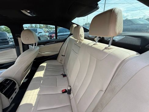 Used 2019 BMW 530i w/ Convenience Package RWD image 26