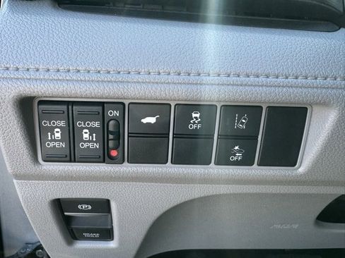 Used 2020 Honda Odyssey EX-L image 21