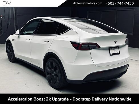 Used 2021 Tesla Model Y Long Range AWD/4WD image 5