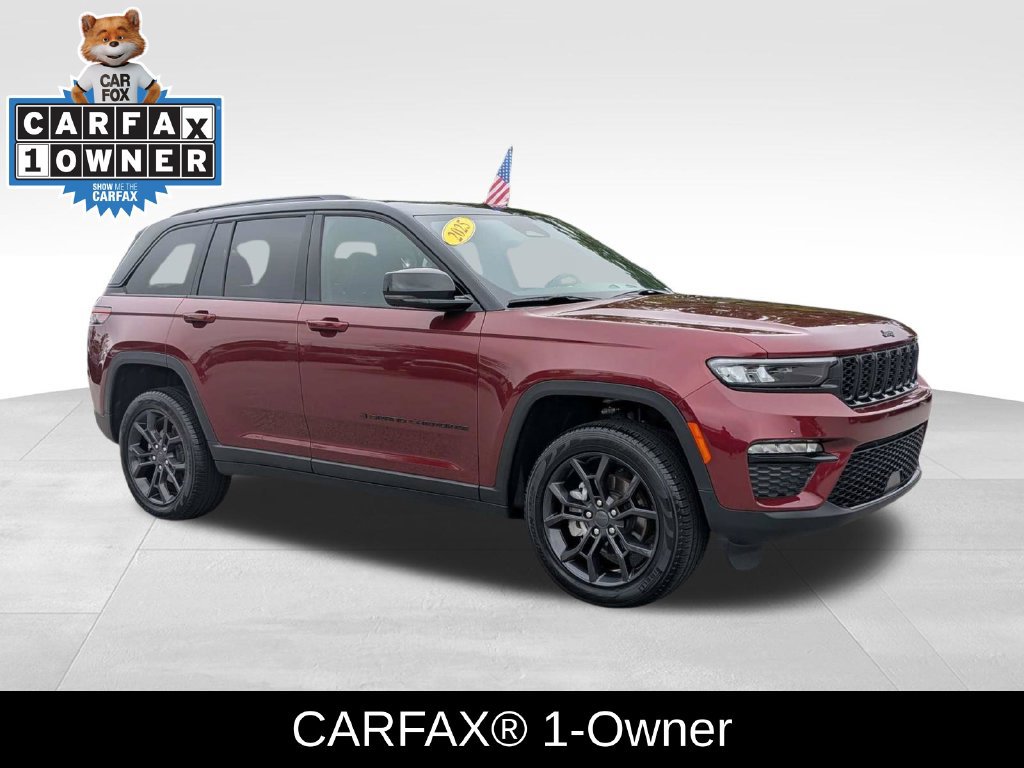 Used 2025 Jeep Grand Cherokee Limited AWD/4WD image 2