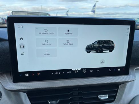 New 2026 Ford Explorer Active w/ Active Comfort Package AWD/4WD image 18