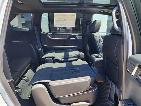 New 2026 GMC Acadia Denali Ultimate AWD/4WD image 51