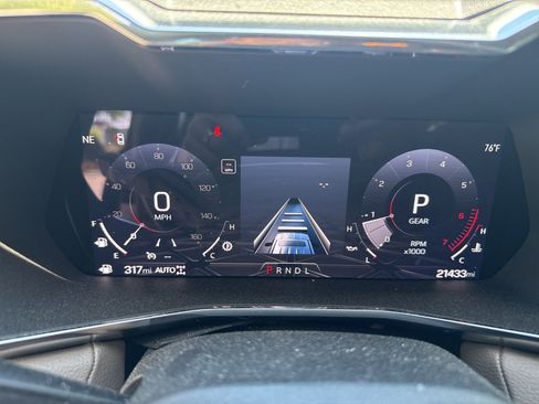 Used 2024 GMC Canyon Denali w/ LPO, Denali Black Edition image 2