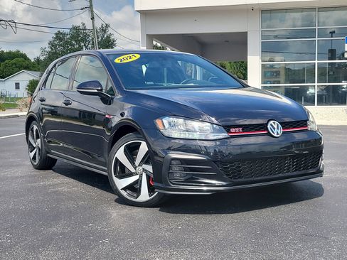 Used 2021 Volkswagen Golf 4-Door FWD image 32