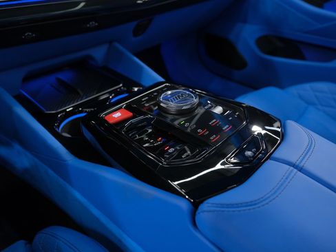 Used 2025 BMW M5 AWD/4WD image 71