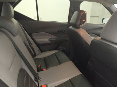Used 2023 Nissan Kicks SR w/ SR Premium Package FWD image 19
