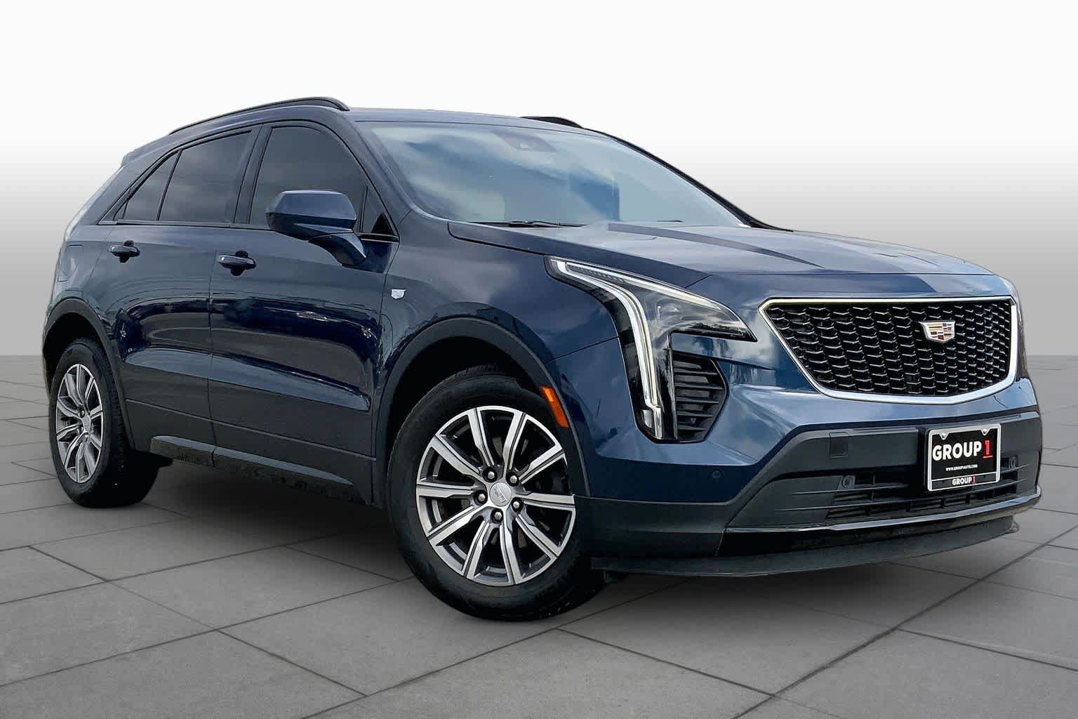Used 2019 Cadillac XT4 Sport w/ Cold Weather Package AWD/4WD image 5