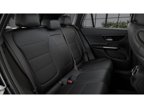 New 2026 Mercedes-Benz GLC 300 image 5