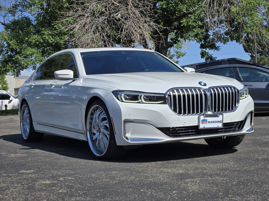 Used 2022 BMW 740i RWD image 2