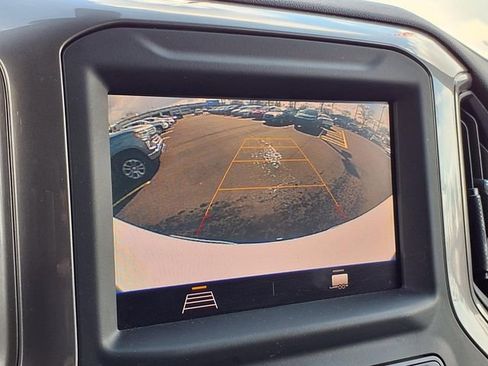 Used 2020 Chevrolet Silverado 1500 Custom w/ Custom Value Package image 7