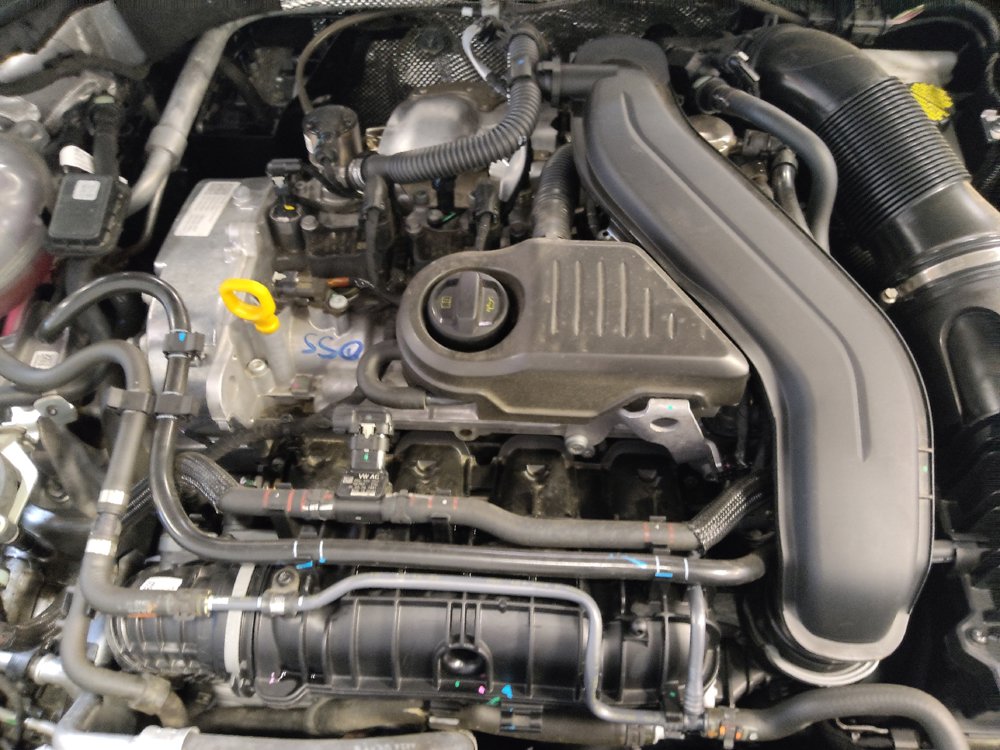 Used 2025 Volkswagen Jetta Sport FWD image 30