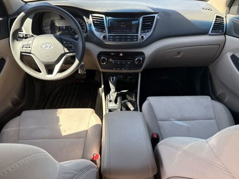 Used 2017 Hyundai Tucson SE image 26
