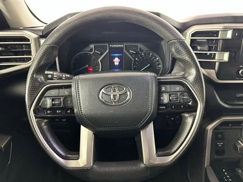 Used 2022 Toyota Tundra SR5 w/ Convenience Package image 12
