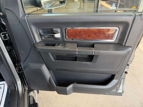Used 2012 RAM 3500 Laramie RWD image 33