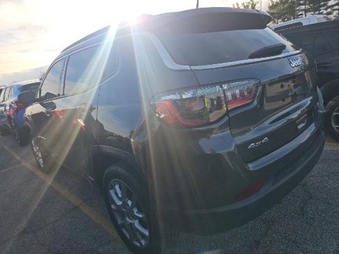 Used 2022 Jeep Compass Latitude image 7