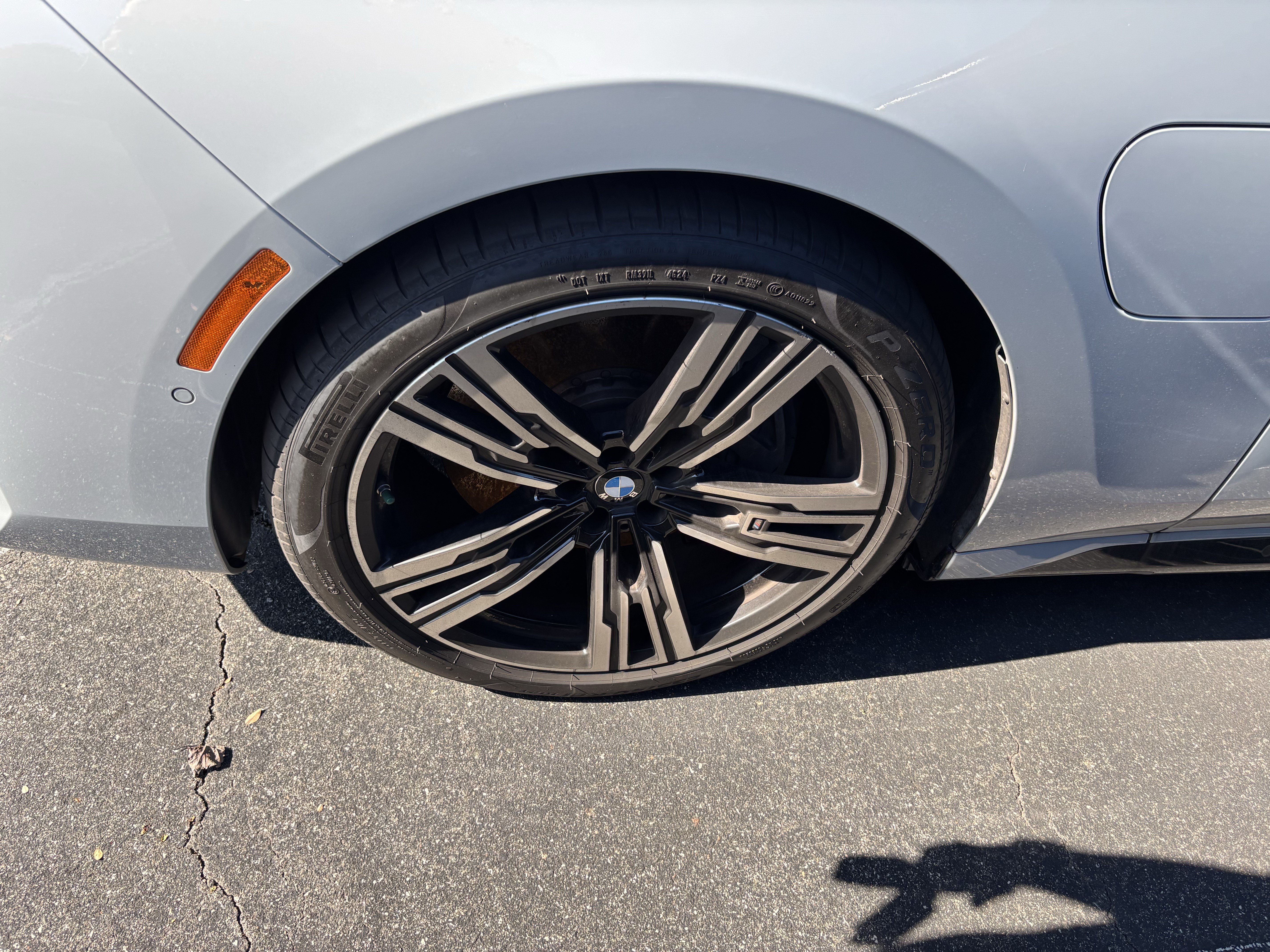 Certified 2024 BMW 750e xDrive w/ Executive Package AWD/4WD image 13